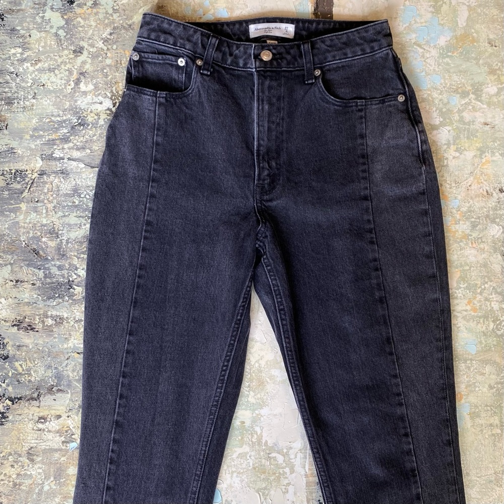 Abercrombie Curve Love High Rise Mom Jeans